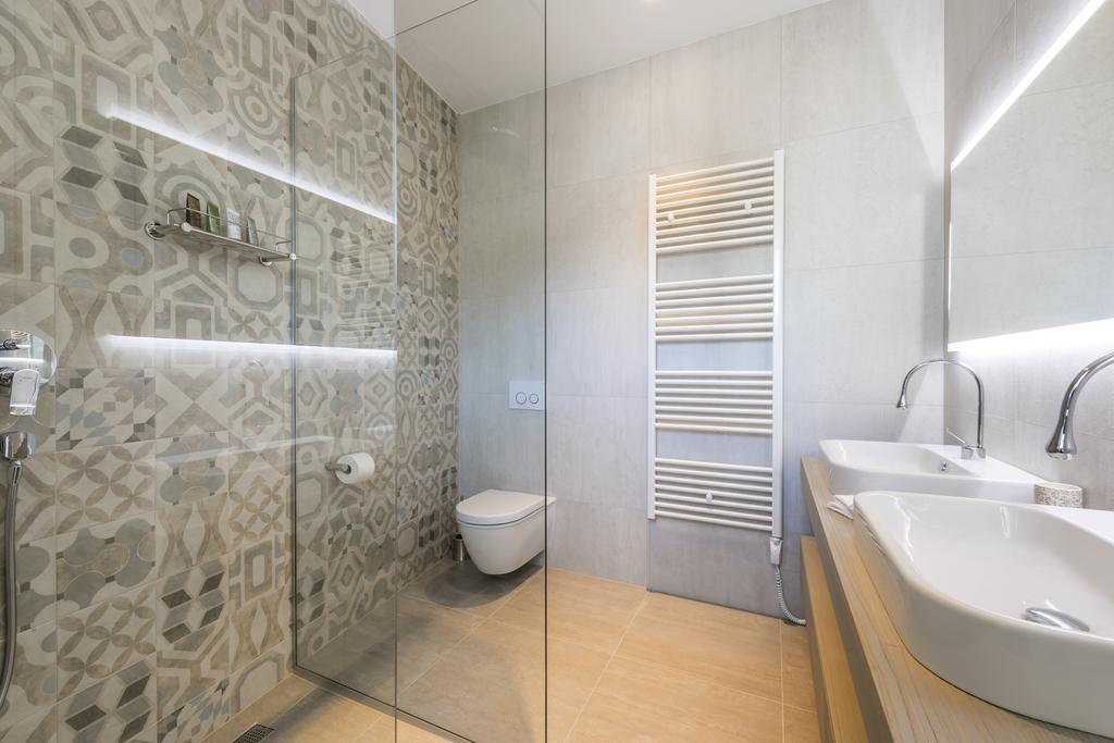 Riva Agava Split Waterfront Apartment Exterior photo