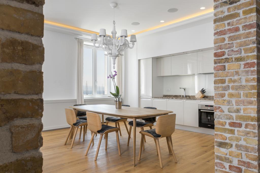 Riva Agava Split Waterfront Apartment Exterior photo